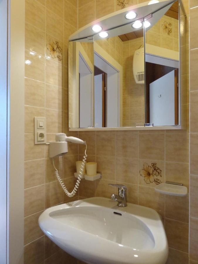 Appartements Loisachpromenade Ehrwald Exterior foto